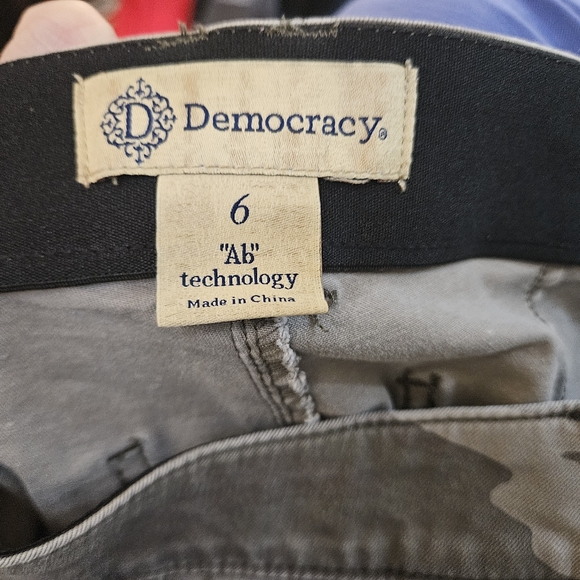 Democracy Pants Womens Size 6 Gray Camo Skinny Ab Technology Elastic Waist - Picture 5 of 7